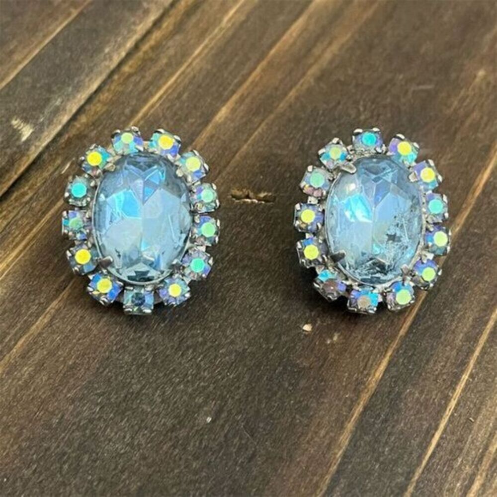 Vintage Juliana D&E Blue Rhinestone Clip-On Earrings Blue Aurora Borealis Glam